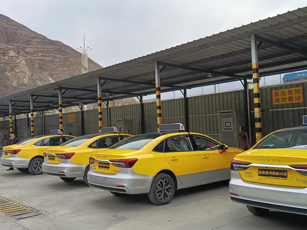 好消息！隴運(yùn)集團(tuán)武都 公交公司新能源汽車充電站對外開放啦