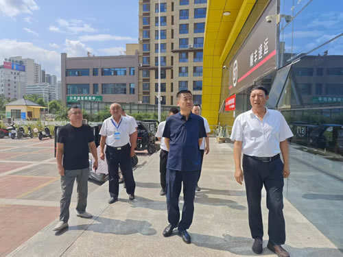 黨委書(shū)記、董事長(zhǎng)張宏偉在成縣片單位開(kāi)展工作調(diào)研