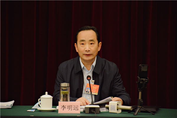 乘勢而上把握新時(shí)代追趕超越關(guān)鍵期——專訪全國人大代表、西安市市長李明遠(yuǎn)_fororder_圖片5